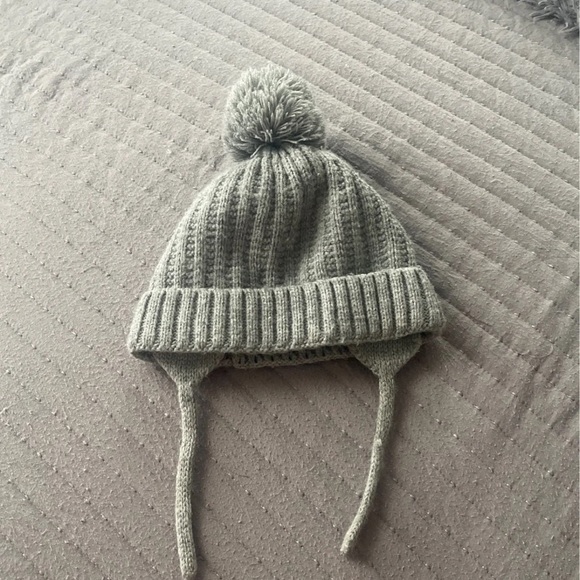 Zara Other - zara | free baby hat